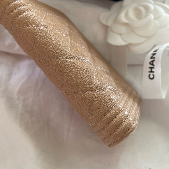 CHANEL Wallet - Picture 6 of 9